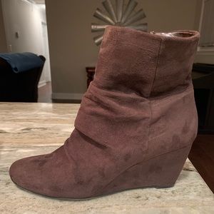 ND Brown suede bootie. Size 10